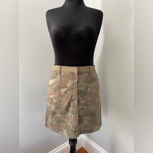 Anthropologie Camouflage Skirt - Size 12/14 (tag says 14 but runs small!) - EUC